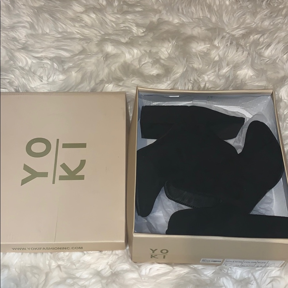 YOKI Booties